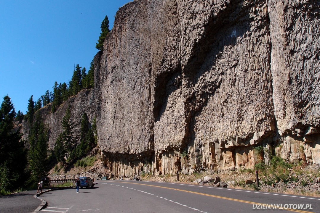 Road carved in the rock